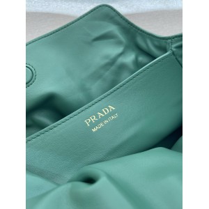 Prada Dada small shoulder bag 25x17.5x11.5cm  Bags