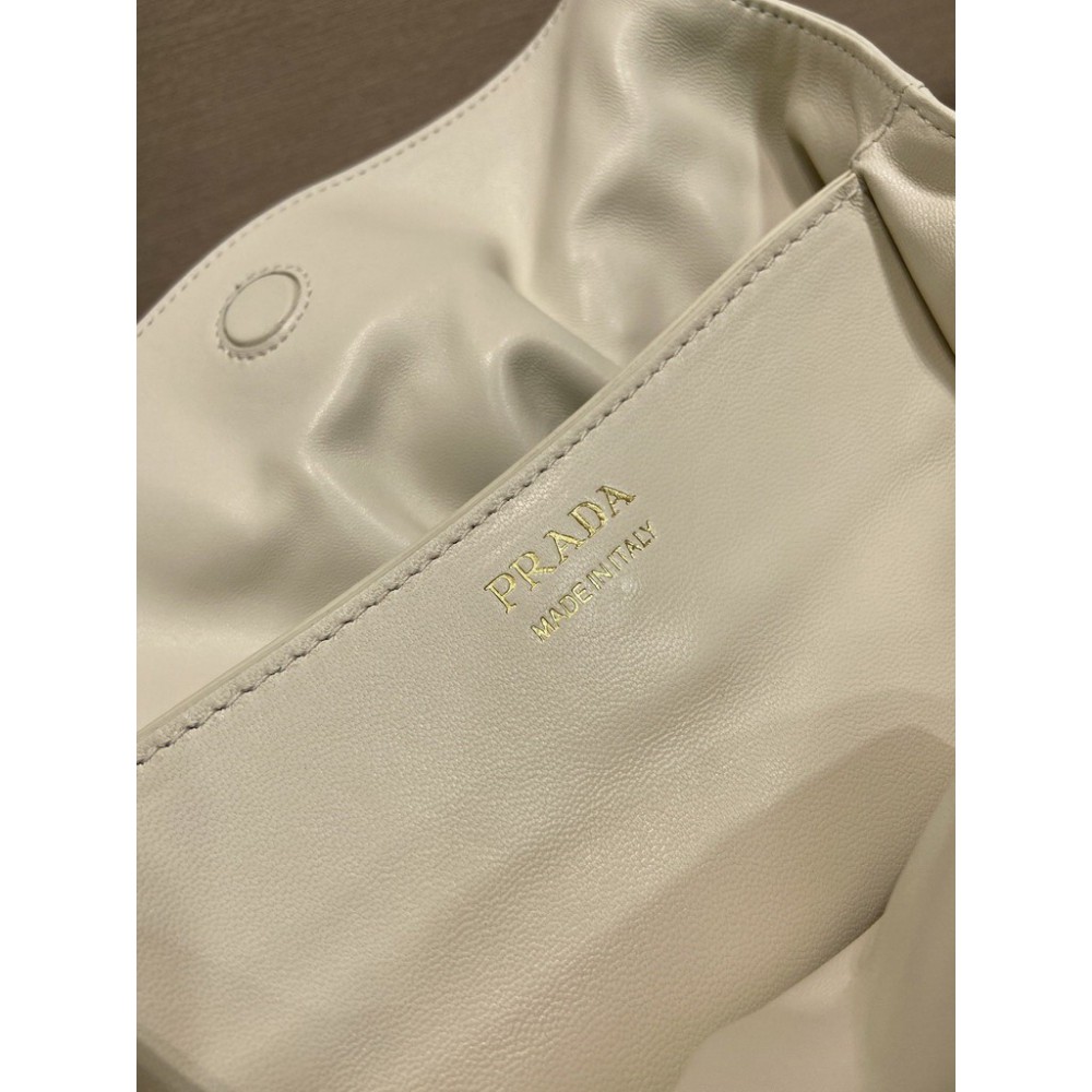 Prada Dada small shoulder bag 25x17.5x11.5cm  Bags