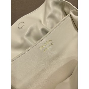 Prada Dada small shoulder bag 25x17.5x11.5cm  Bags