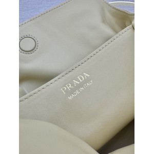 Prada Dada small shoulder bag 25x17.5x11.5cm  Bags