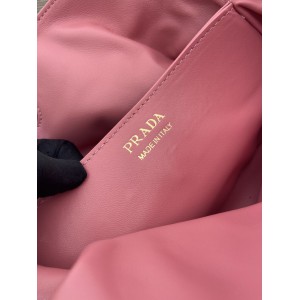 Prada Dada small shoulder bag 25x17.5x11.5cm  Bags