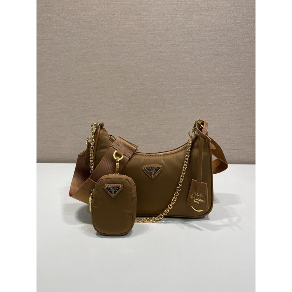 Prada Re-edition 2005 nylon 22x12x6 5cm Bags