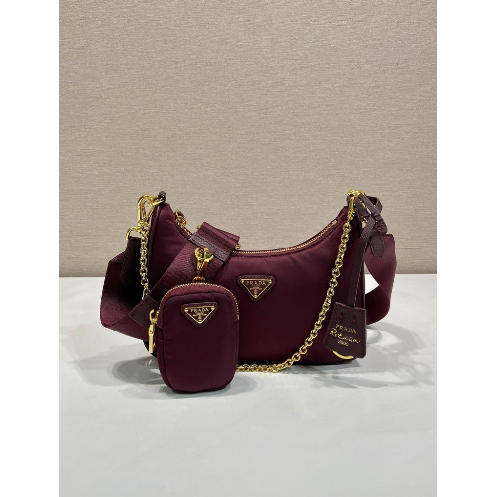 Prada Re-edition 2005 nylon 22x12x6 5cm Bags