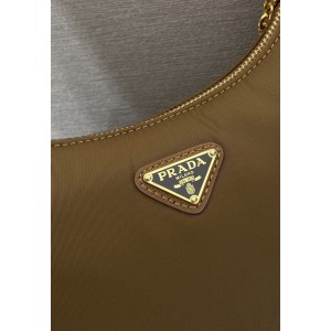 Prada Re-edition 2005 nylon 22x12x6 5cm Bags