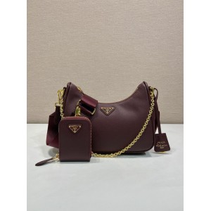 Prada Re-edition 2005 saffiano leather 23x17x6 5cm Bags