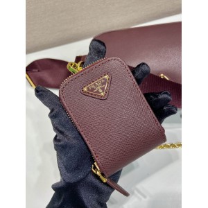 Prada Re-edition 2005 saffiano leather 23x17x6 5cm Bags