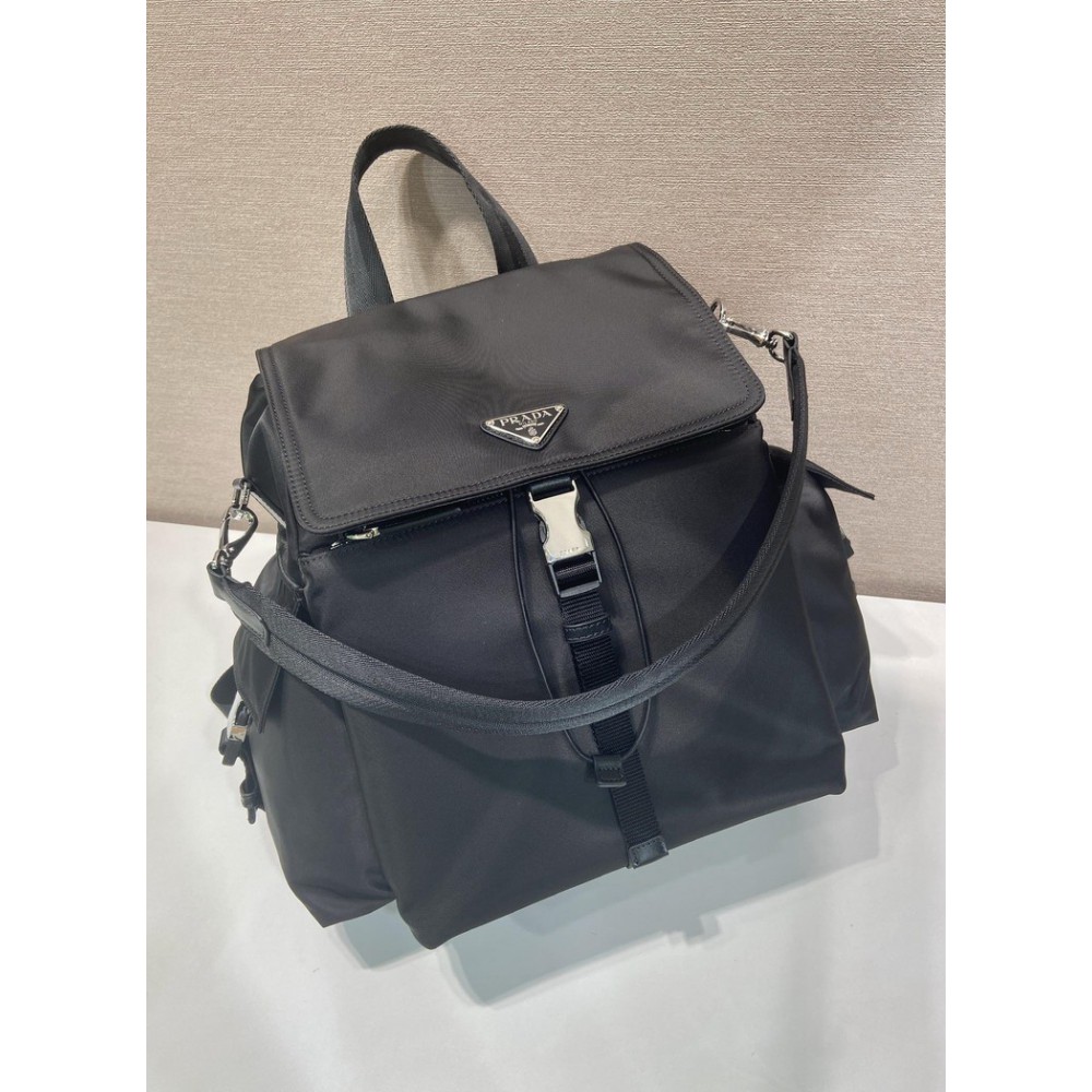 Prada backpack 30x43x13cm Bags