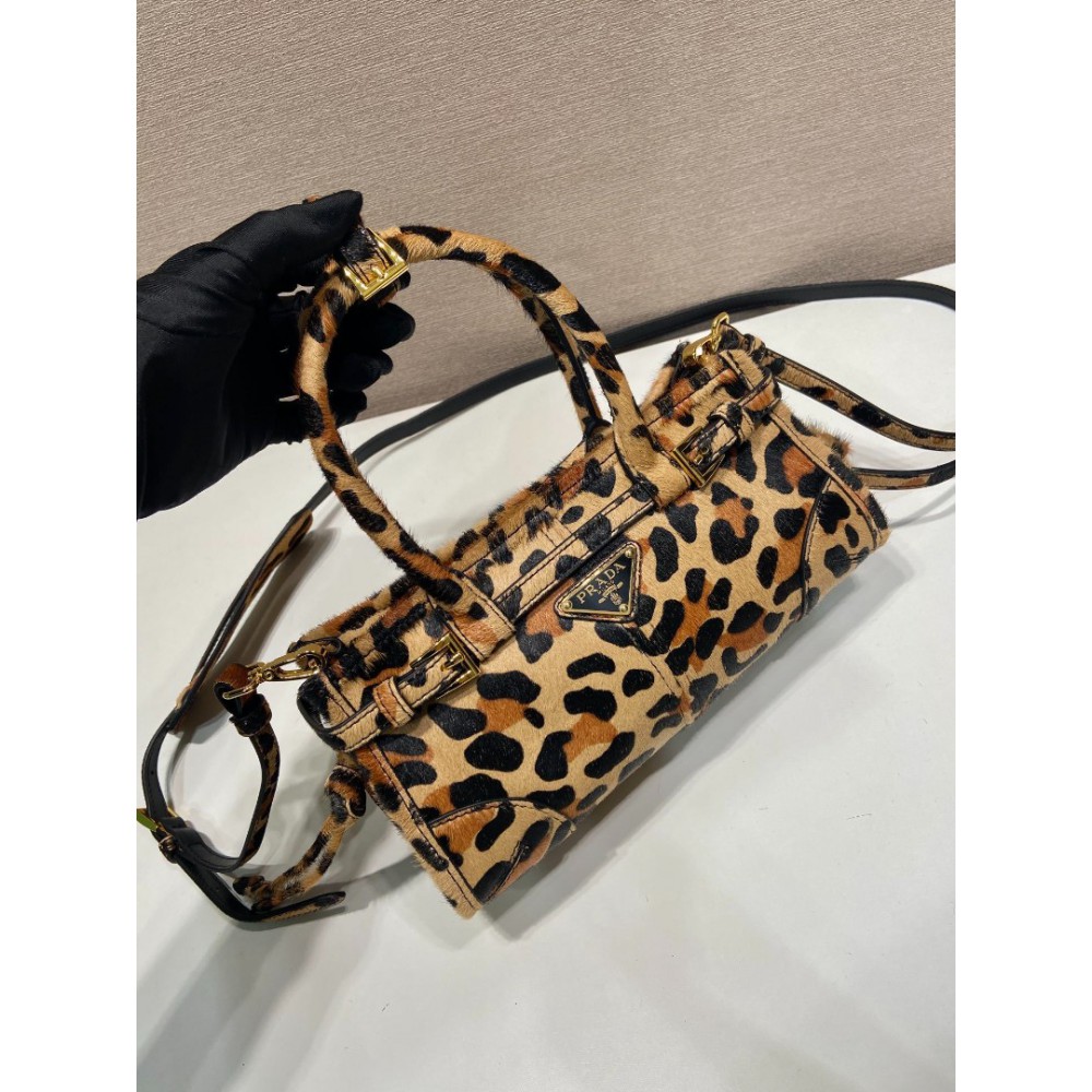 Prada Bonnie small size 23.5x12.9cm leopard Bags