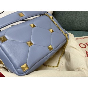 Valentino Roman stud bag 24x16cm  Bags