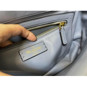 Valentino Roman stud bag 24x16cm  Bags