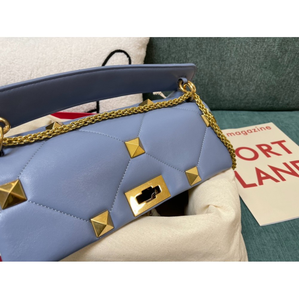 Valentino Roman stud bag 24x16cm  Bags