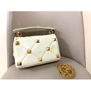 Valentino Roman stud bag 24x16cm  Bags