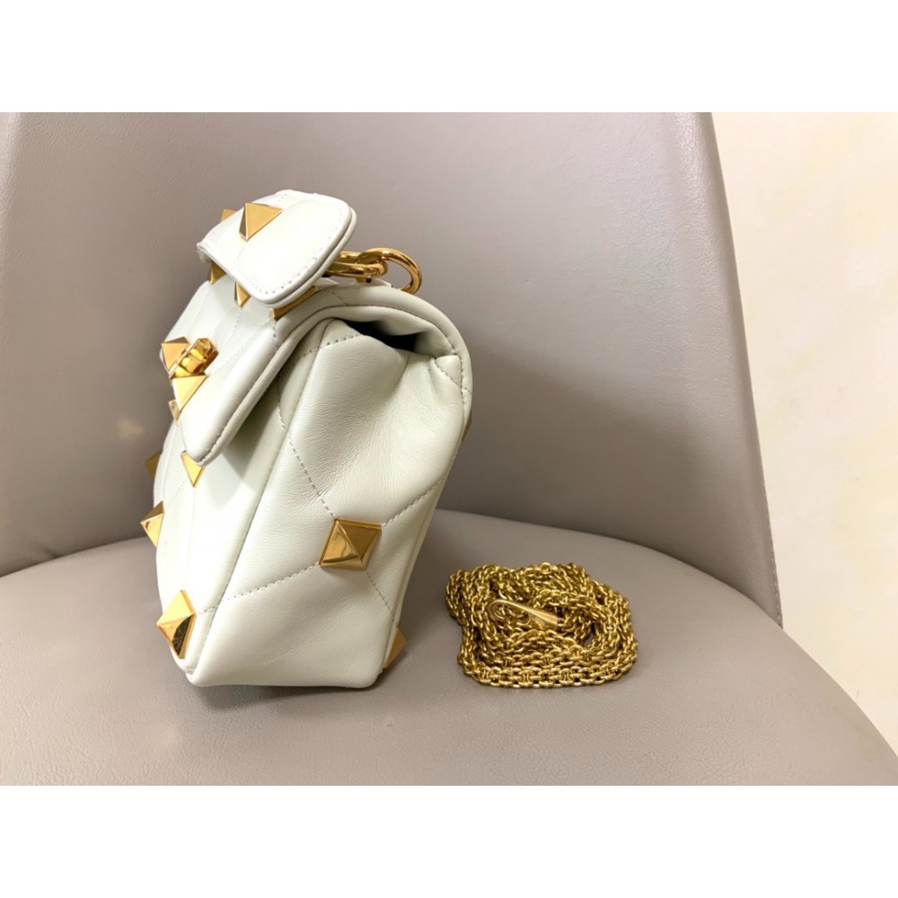 Valentino Roman stud bag 24x16cm  Bags