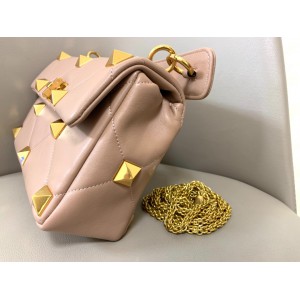 Valentino Roman stud bag 24x16cm  Bags