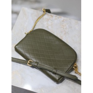 Ysl Gaby zipped pouch in quilted leather 19 x 11 x 3 cm Bags