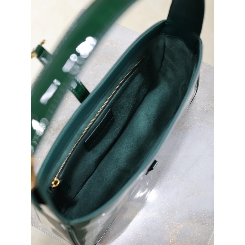 Ysl le 5 a 7 in pattent leather 23 x 16 x 6.5 CM Bags