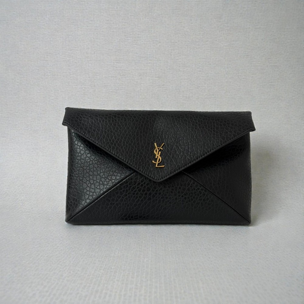 Ysl CASSANDRE pouch on chain in lambskin  Bags