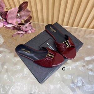 Ysl Babylone slides in smooth leather 36-42 Shoes