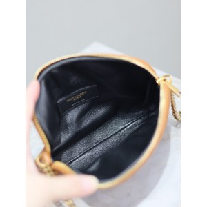 Ysl Gaby zipped pouch in quilted patent leather 19 x 11 x 3 cm Bags
