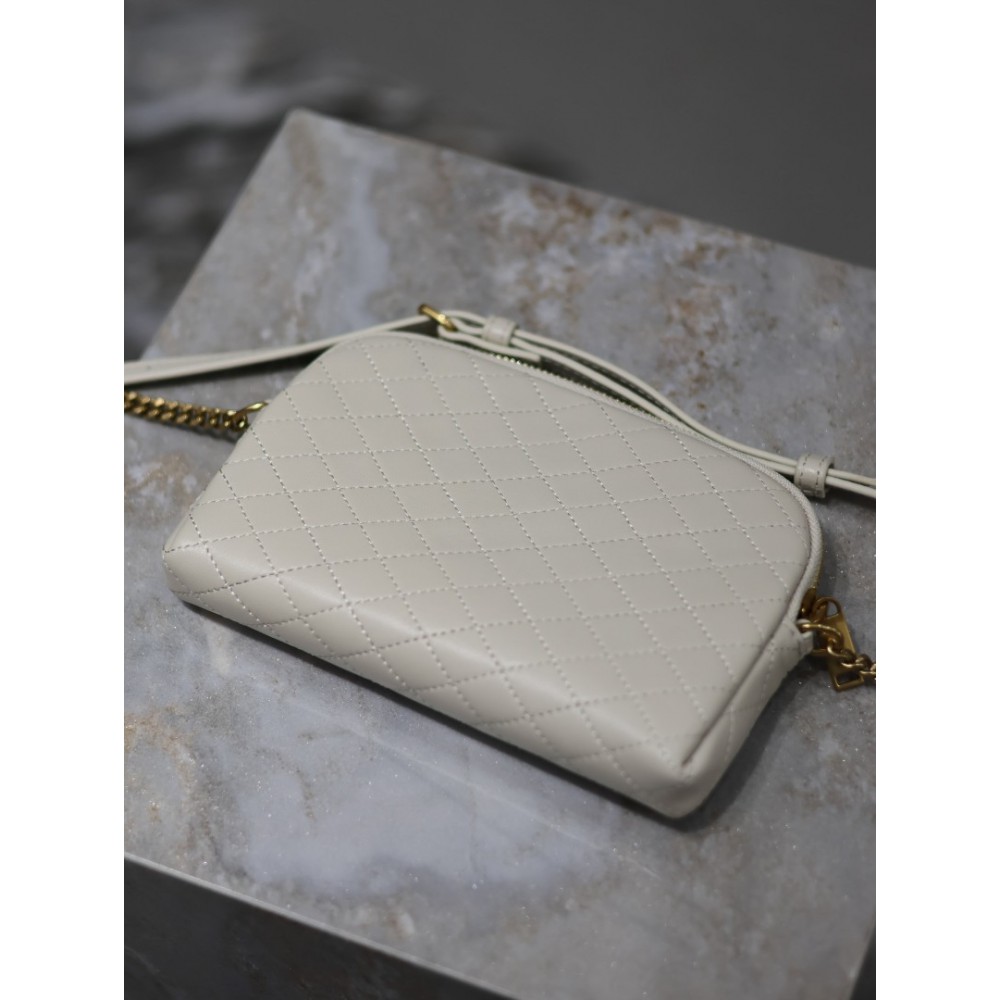 Ysl Gaby zipped pouch in quilted leather 19 x 11 x 3 cm Bags