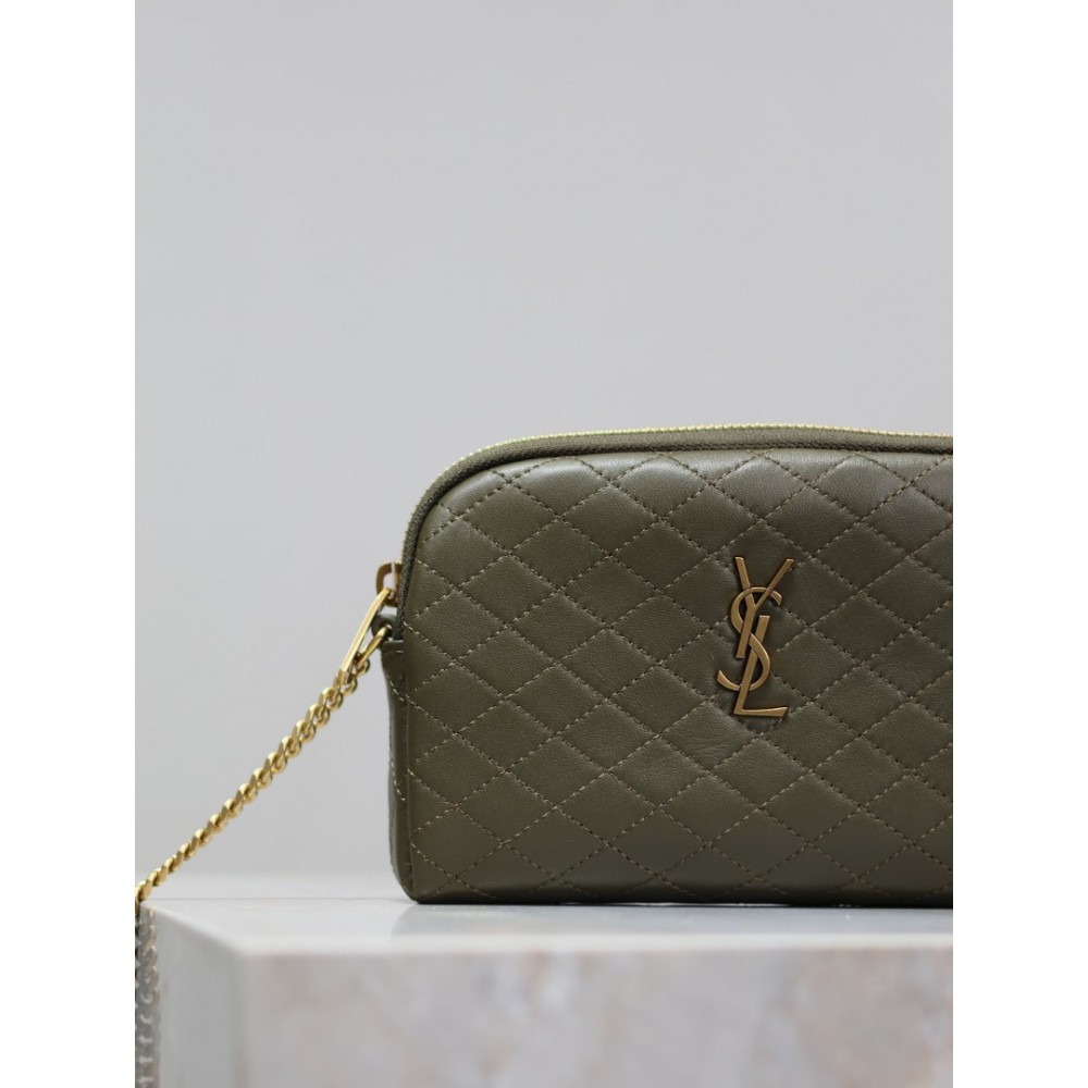 Ysl Gaby zipped pouch in quilted leather 19 x 11 x 3 cm Bags