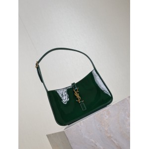 Ysl le 5 a 7 in pattent leather 23 x 16 x 6.5 CM Bags