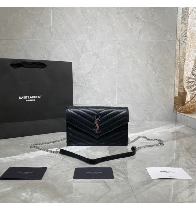 Ysl Envelope leather shoulder bag 19x11.5x4cm