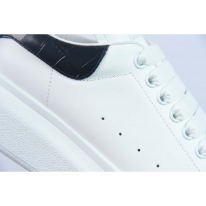 Alexander mcqueen croc effect black 36-46 Shoes