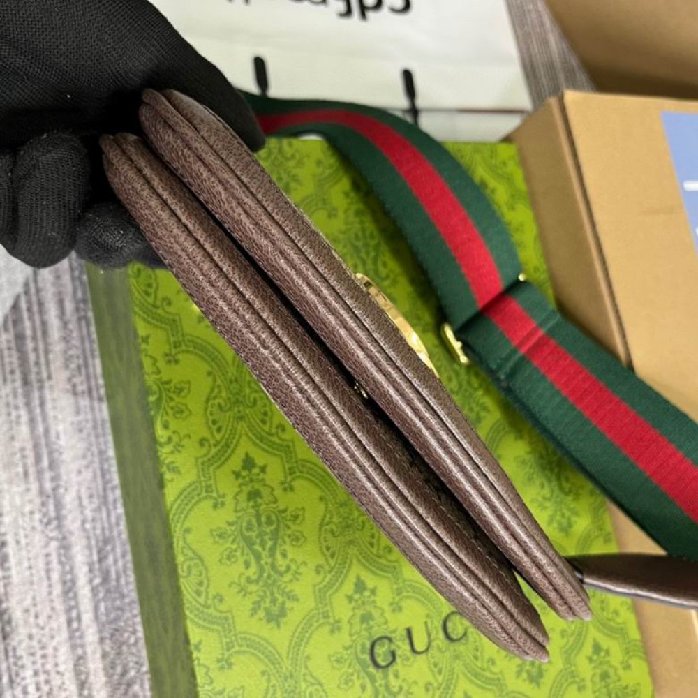 blondie 22x13x2.5 cm 