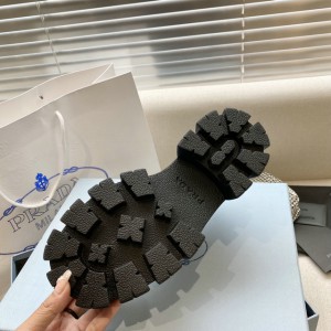 prada shoes 36-41 2 colour 