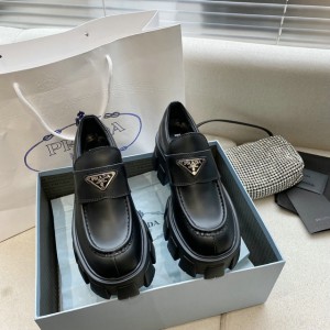 prada shoes 36-41 2 colour 