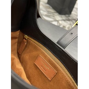 ysl le 5 a 7 2023 24.5x18cm Bags