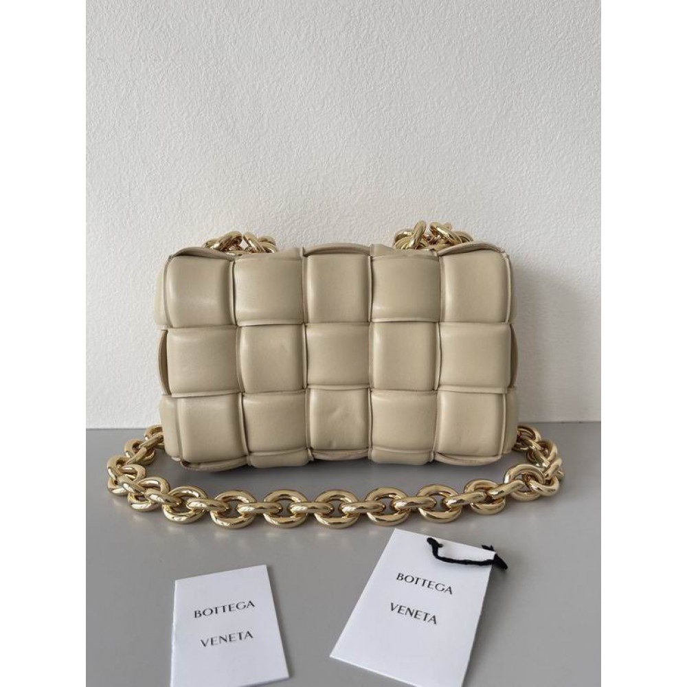 bottega veneta chain cassette 26cm Bags