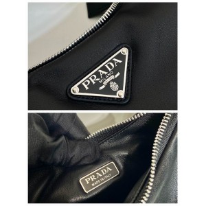 prada hobo 21x12,5cm all colours Bags