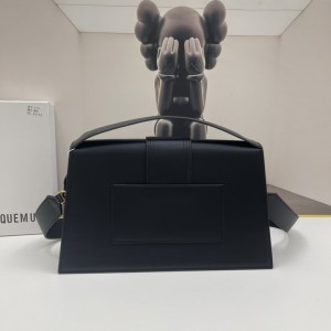 jacquemus le bambinou 34x20 cm Bags