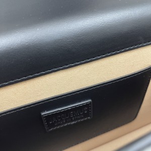 jacquemus le bambinou 34x20 cm Bags