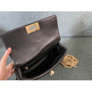 valentino romn stud total 23x16cm all 