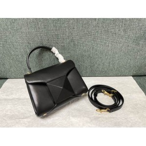 valentino 20x13cm black gold-total black available Bags