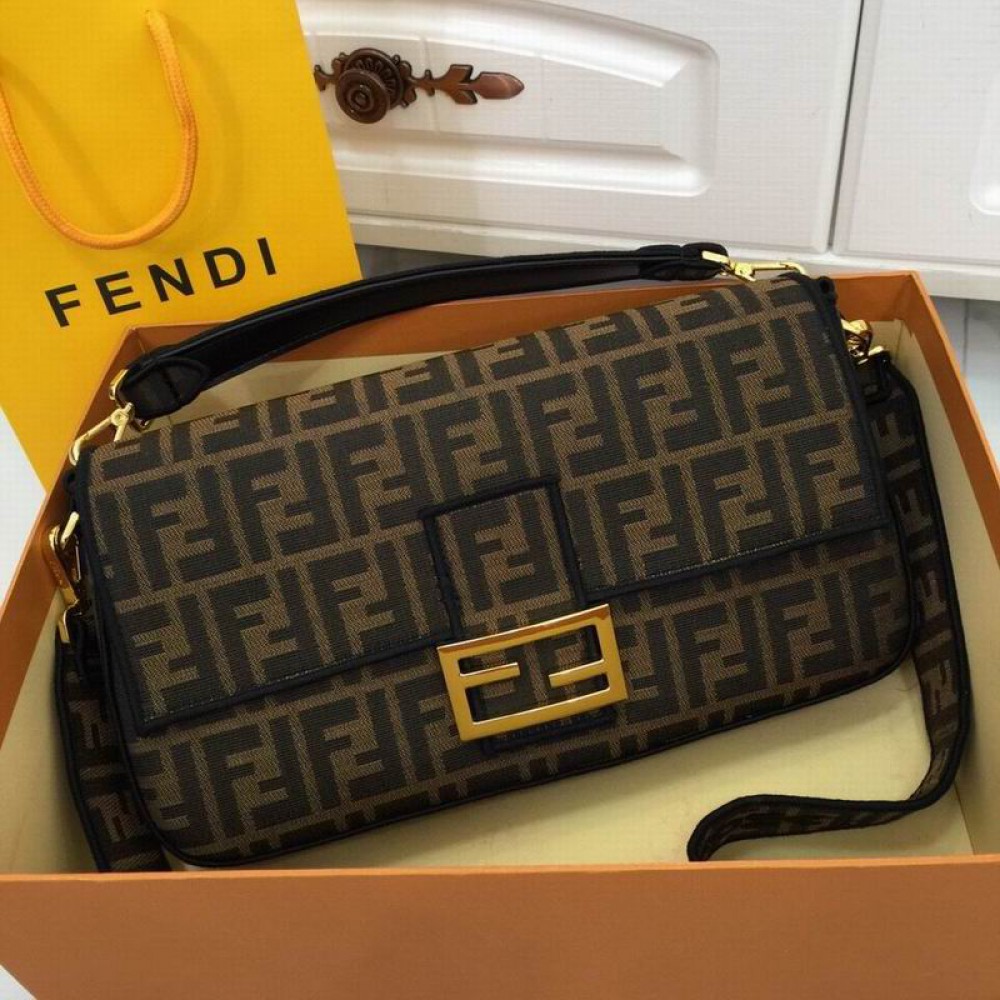 fendi baguette 33x14cm large classic Bags