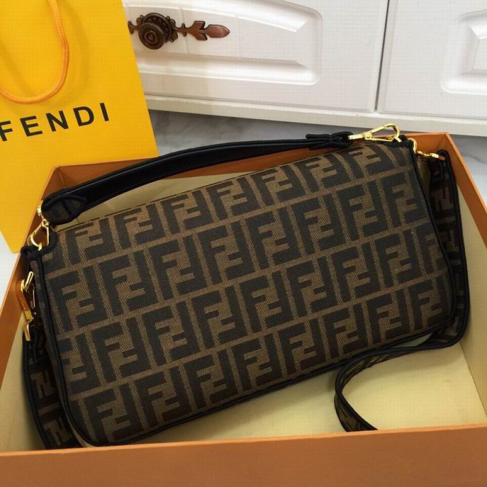 fendi baguette 33x14cm large classic Bags
