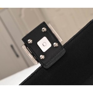 Fendi Baguette 24x14.5x7cm chain Bags