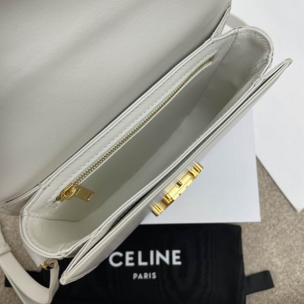 celine triomphe 18.5x16cm 