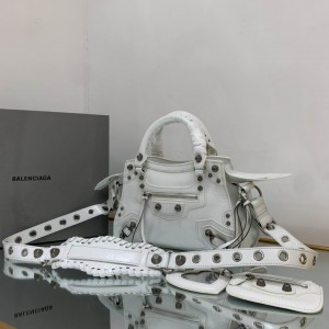 BALENCIAGA NEO CAGOLE 25.9X17.8X11.4cm WHITE Bags