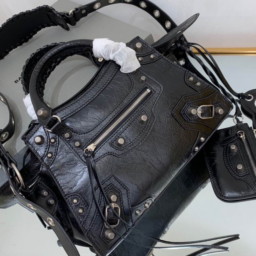 BALENCIAGA NEO CAGOLE 25.9X17.8X11.4m BLACK Bags