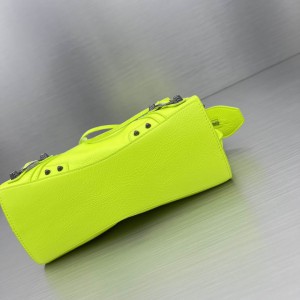 BALENCIAGA NEO CAGOLE 25.9X17.8X11.4cm LIME Bags