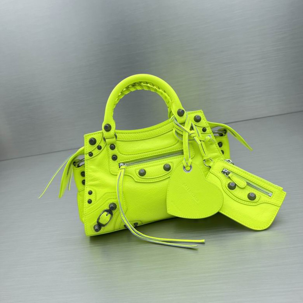 BALENCIAGA NEO CAGOLE 25.9X17.8X11.4cm LIME Bags