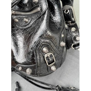 BALENCIAGA BUCKET 19.8X17.8X15CM BLACK Bags