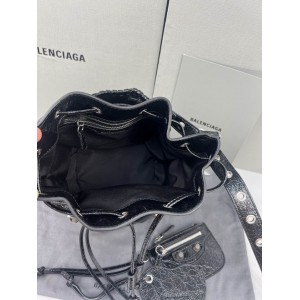 BALENCIAGA BUCKET 19.8X17.8X15CM BLACK Bags