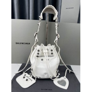 BALENCIAGA BUCKET 19.8X17.8X15CM WHITE Bags