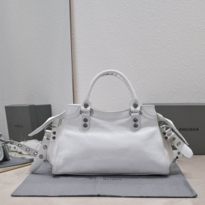 BALENCIAGA CAGOLE 32X21CM WHITE Bags